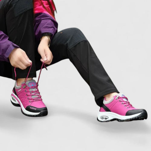Leslie | Casual Comfortable Lace-Up Sneakers